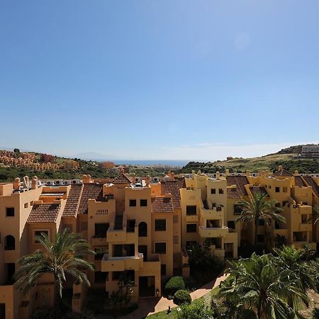 Duquesa Village Apartment - 2 Bed/2 Bath Apartment With Panoramic Sea Views Manilva Eksteriør bilde