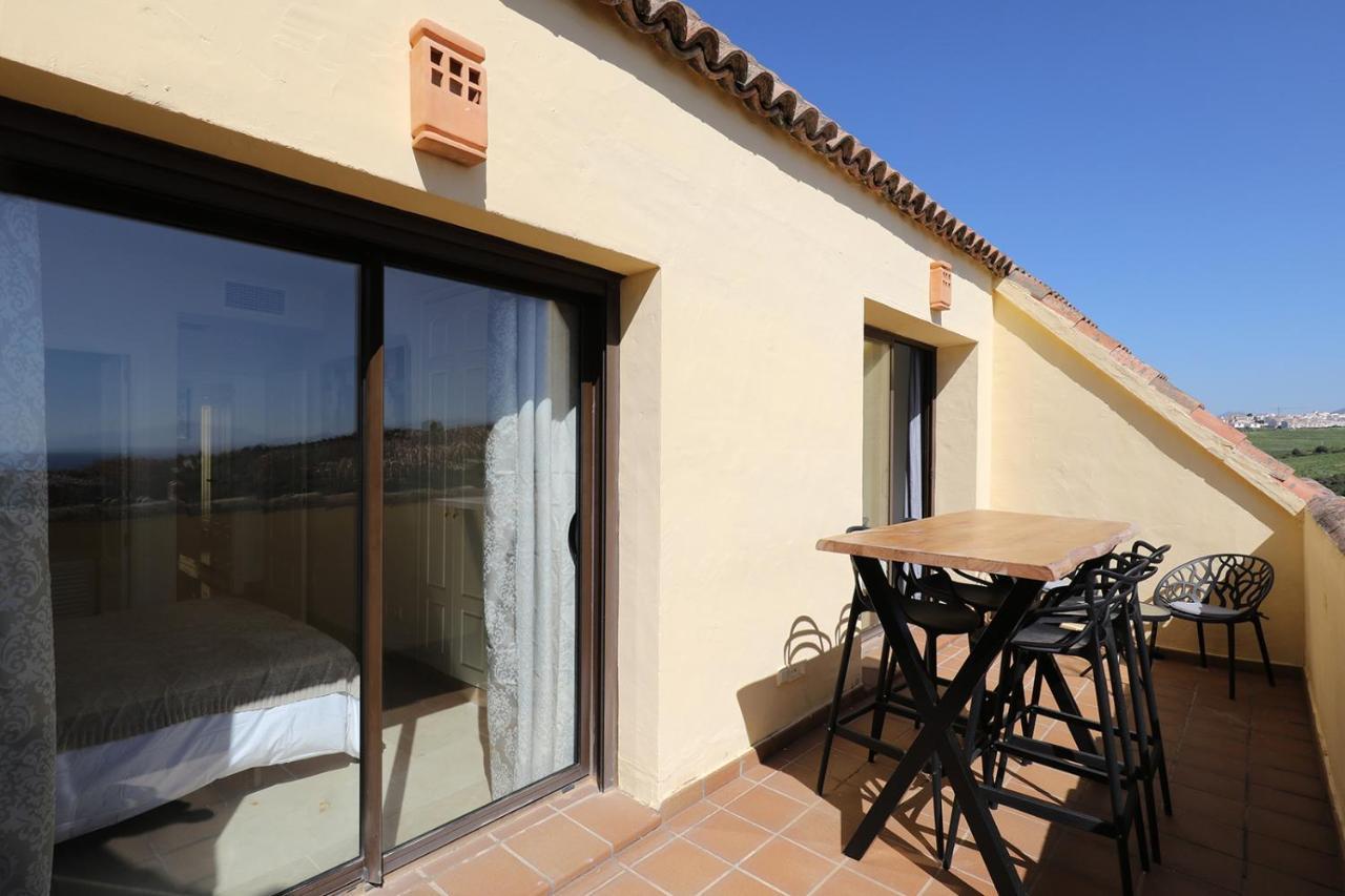 Duquesa Village Apartment - 2 Bed/2 Bath Apartment With Panoramic Sea Views Manilva Eksteriør bilde