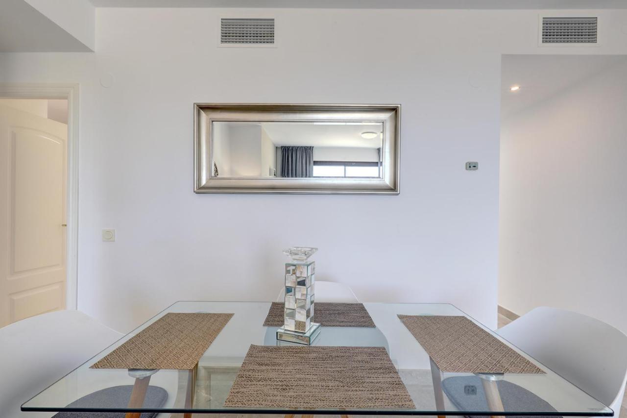 Duquesa Village Apartment - 2 Bed/2 Bath Apartment With Panoramic Sea Views Manilva Eksteriør bilde